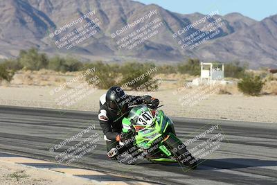 media/Nov-02-2025-CVMA (Sun) [[337aff29ab]]/Race 18-Supersport Middleweight/